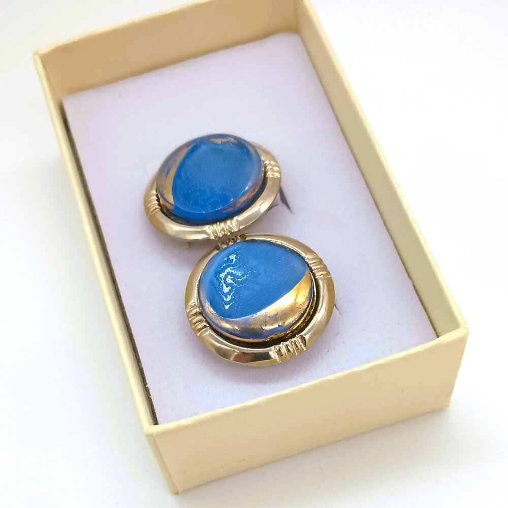 Vintage Gold Etched Round Cufflinks Blue Molded Glass Center Unique Mens Jewelry